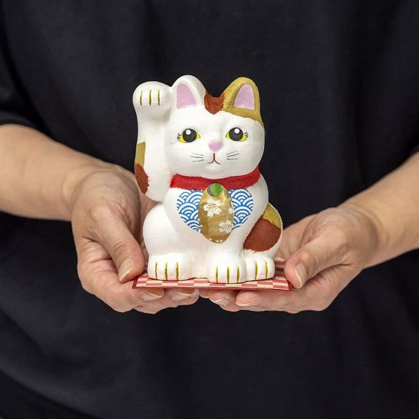 Ishikawa Shigyo Mino Washi Ceramic Maneki Neko – Polka Dot | Mino Washi | Seto Ware | Made in Japan