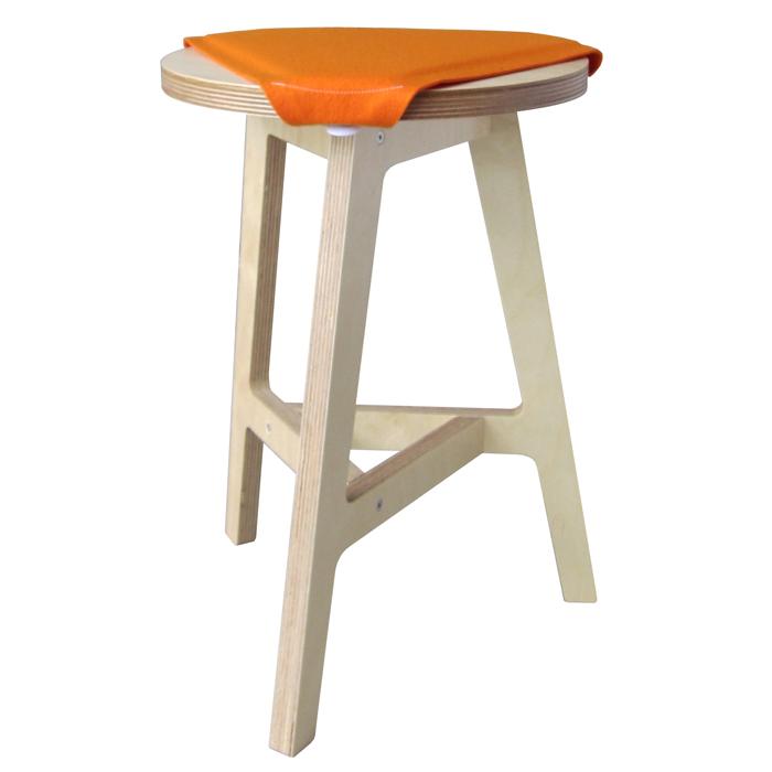 Adobe F2A 輕量多用途 Stool｜日本製