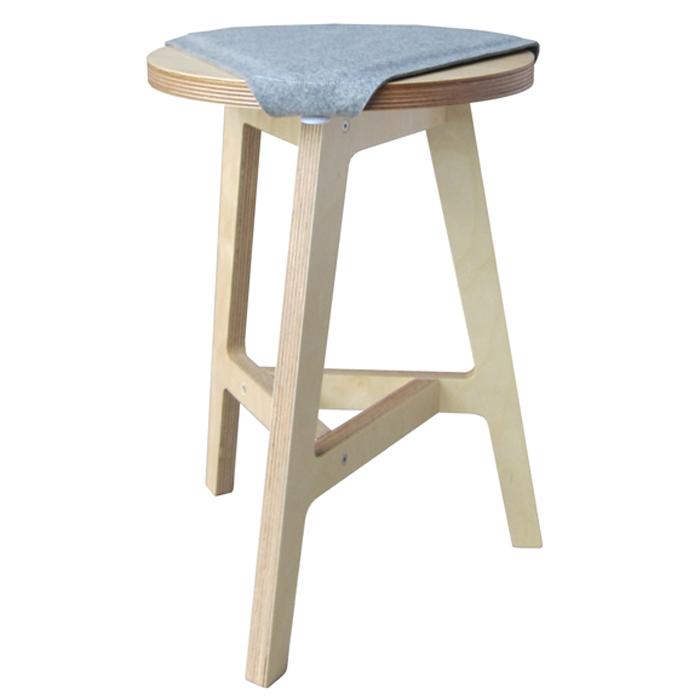 Adobe F2A 輕量多用途 Stool｜日本製