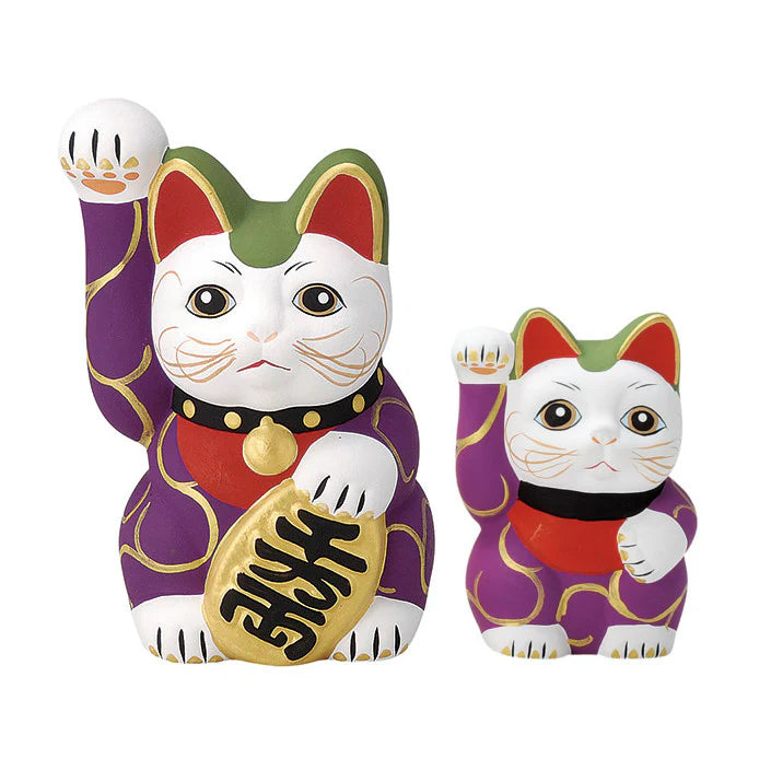 Maneki-neko Figurine