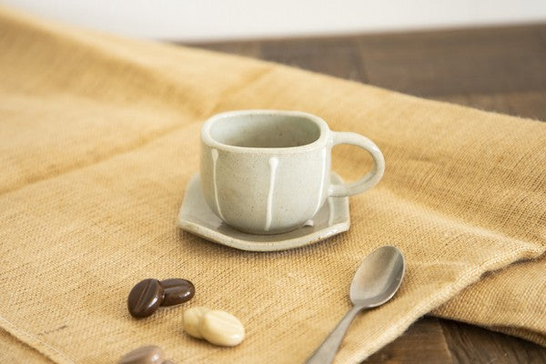 Coffee Bean Ceramic Tableware Rest | Cream | Made in Japan
