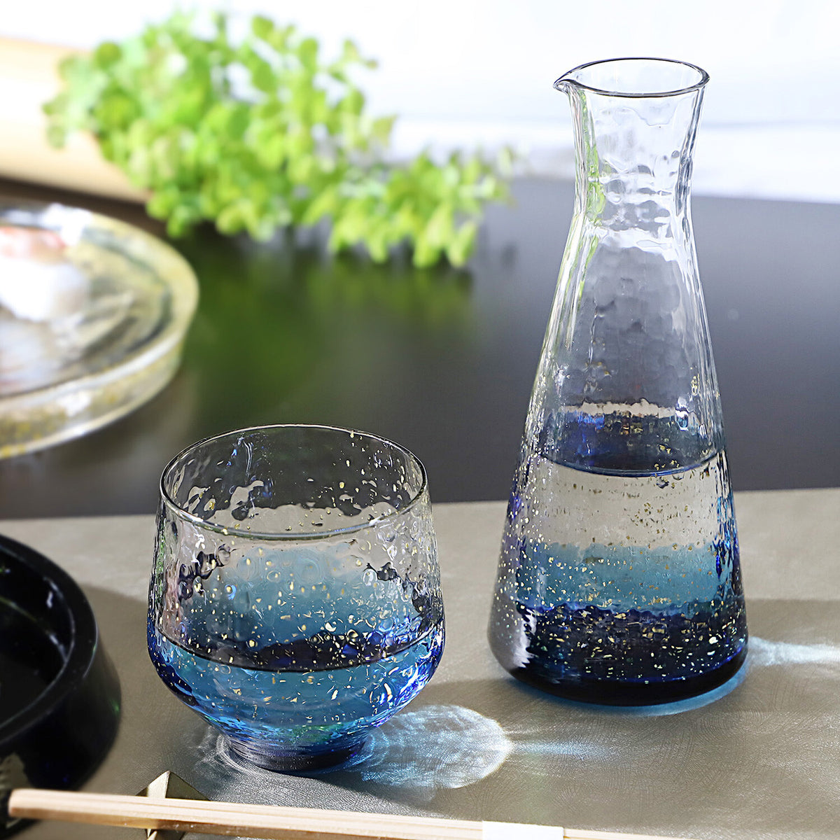 Toyo-Sasaki Glass Yachiyo Kiln Edo Glass Tokkuri | Gold Leaf Handmade Glass | Made in Japan