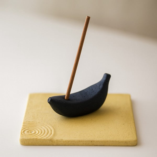 BANANA BLACK Smoke Incense Holder – Upcycled Banana Charcoal | Made in Japan