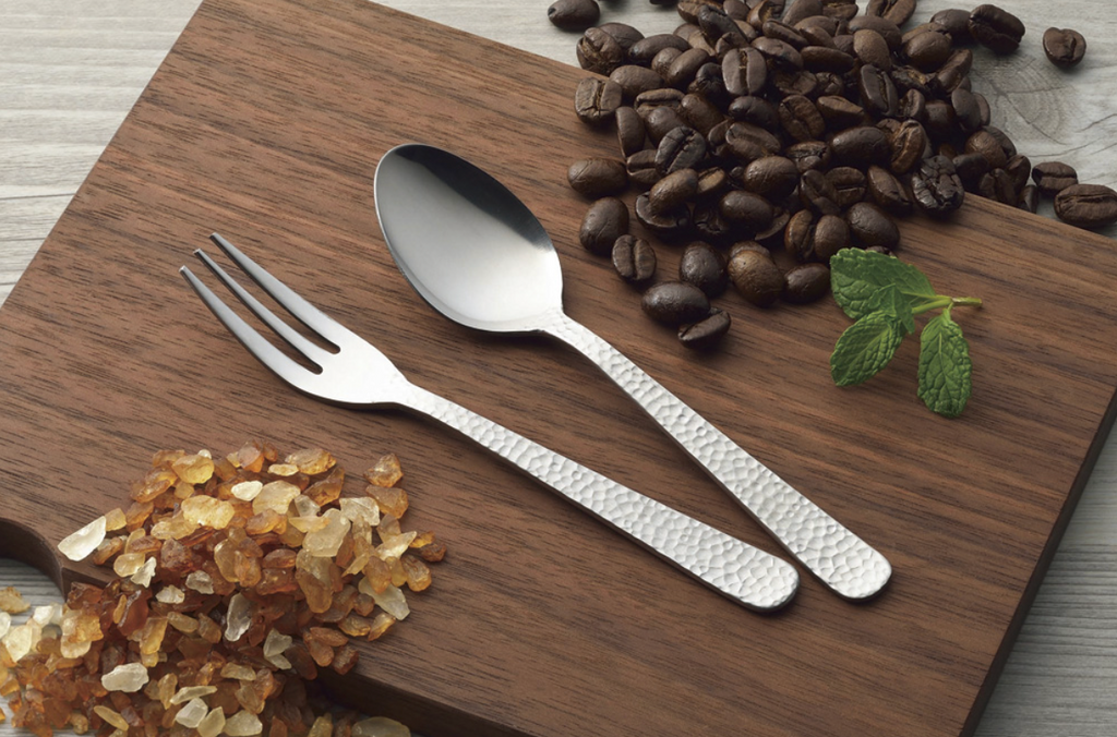 TSUBAME Hammered Teaspoon and Fork (2-Piece Set)