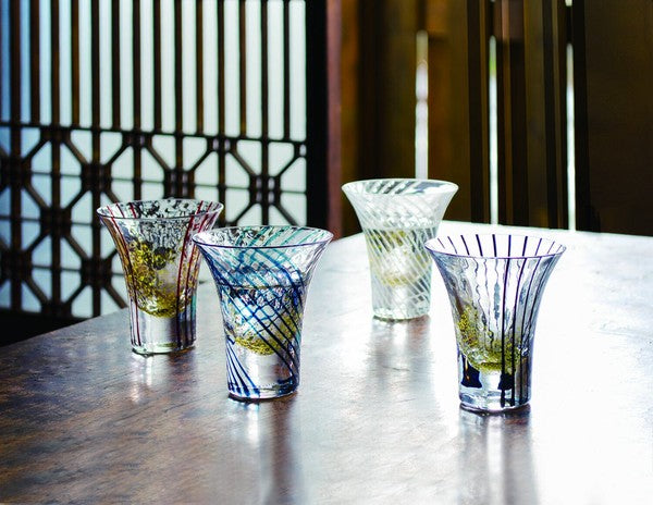 Edo Glass Yachiyo Kiln Sake Cup (Yukimizake)
